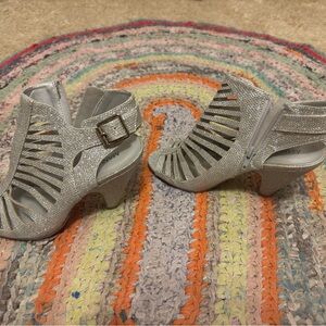 Silver Glitter Cutout Block Heel Sandals with Buckle